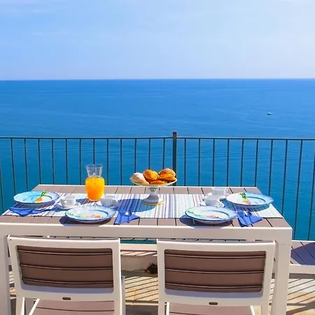 Estate4home - Maison Jenny בית נופש *